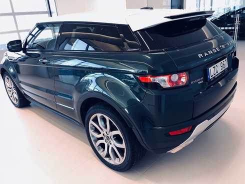 Grönmetallic med vitt kontrasttak Range Rover Evoque, stulen i centrala Stockholm